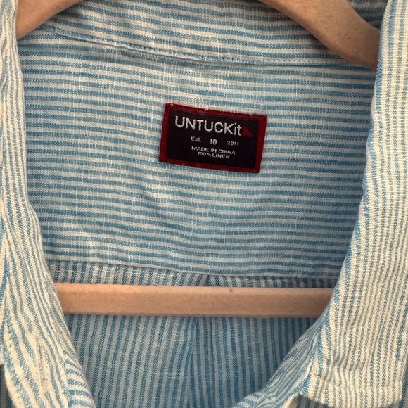 Untuckit Sherry Long Sleeve Button Down Shirt Blue & White Stripe - Picture 4 of 8